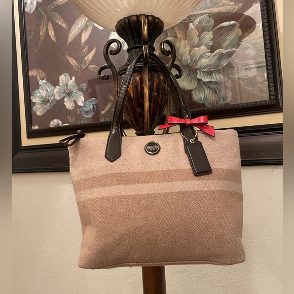 Coach Handbags - Coach, please check all picture of condition